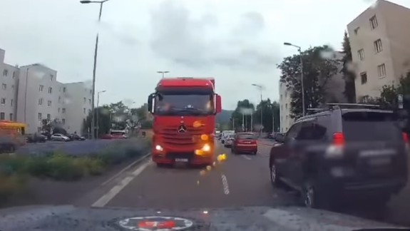 Vodič kamiónu jazdil po Bajkalskej v protismere priamo oproti policajtom