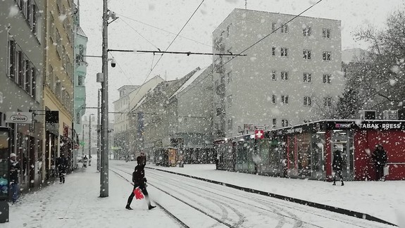 Radíme: Viete, ako pomôcť pri bežných zimných úrazoch?