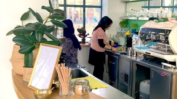 Obslúžia vás ženy z rôznych kútov sveta: V Propelleri už môžete navštíviť exotickú Mareena café