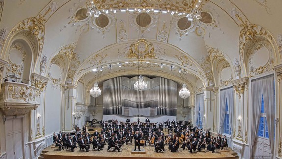 V Redute sa predstavia mladé talenty - nemecká huslistka a japonská klaviristka