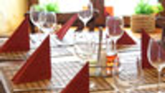 WOLKER Beer & Wine & Restaurant