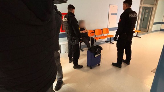 Pre muža, ktorý v ružinovskej nemocnici napadol personál, navrhol prokurátor väzbu