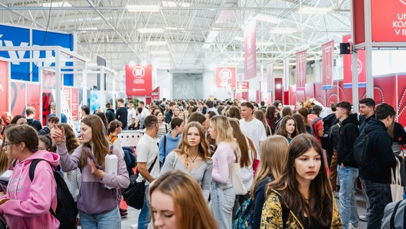 Máte stredoškoláka? V Inchebe sa koná európsky veľtrh pomaturitného a celoživotného vzdelávania