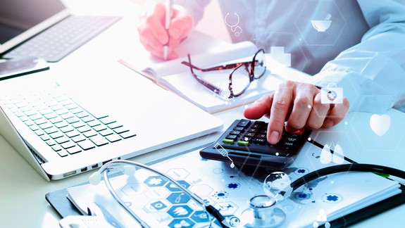 Obchod so zdravím:  Sankcie za nelegálne platby treba zverejňovať