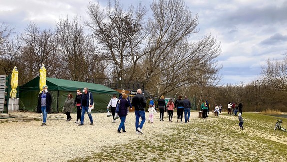 Prevádzky zachraňujú ľudia, ktorí v podstate porušujú opatrenia