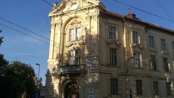 Staré Mesto rokuje o prenájme budovy na Palisádach, plán je tam zriadiť  školu či škôlku