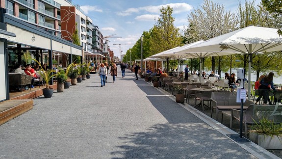 Covid automat: Bratislava od pondelka mení farbu na žltú. Čo to v praxi znamená?