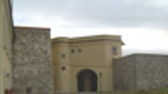 Pod hradným areálom bude parkovisko