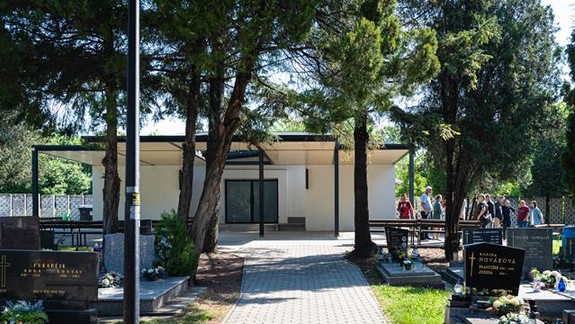 V Pezinku začali s prestavbou domu smútku