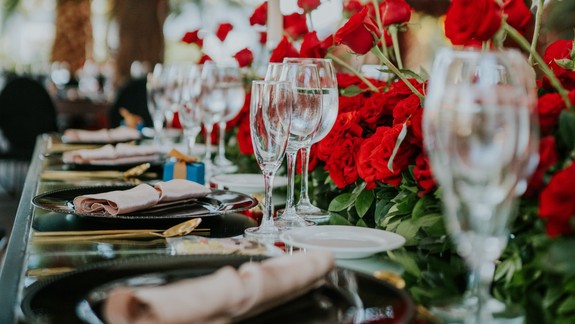 To musela byť veľká párty. Muž si požičal gastro inventár za takmer tisíc eur. Zabudol ho vrátiť