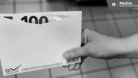 Ďalšia obeť podvodu prišla o tisíce eur. Poznáte mladého muža na fotografii?