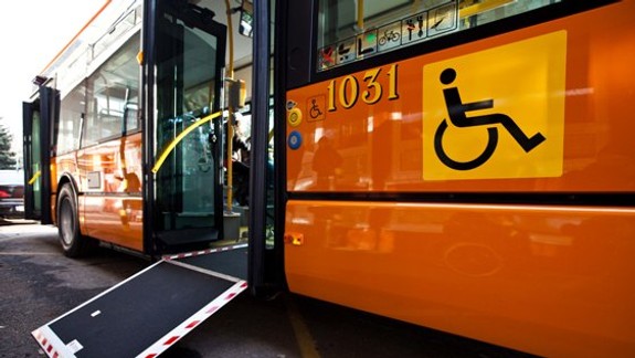 Hendikepované deti majú nové autobusy