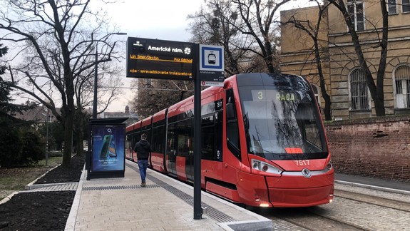 FOTO a VIDEO Rekonštrukcia električkovej trate na Americkom námestí: Na aké novinky sa môžete tešiť?