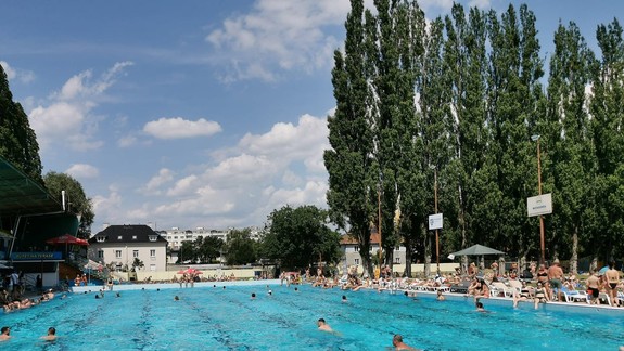 Na kúpalisko Matadorka sa dnes ani zajtra nedostanete - využili zhoršené počasie na sanitárne dni