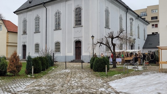 Pamiatku zosnulých si pripomínajú aj evanjelici, oproti katolíkom sú však rozdiely