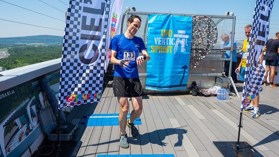 Poriadne sa zapotili: V Bratislave sa počas horúceho víkendu konali Majstrovstvá Slovenska v behu do schodov