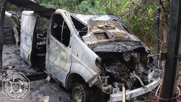 V Petržalke na Kočánkovej niekto úmyselne podpálil dodávku