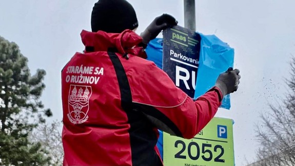 Hlavné mesto spúšťa regulované parkovanie PAAS na Ostredkoch