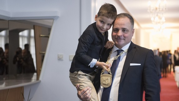 FOTO: Droba sa stal oficiálne bratislavským županom