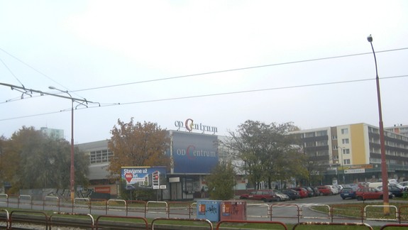 FOTO: Nápis na kaderníctve v nákupnom centre asi aj vás dostane do kolien!