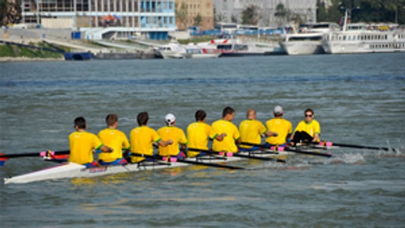 Bratislavskí vysokoškoláci si to 4. mája rozdajú na Dunaji