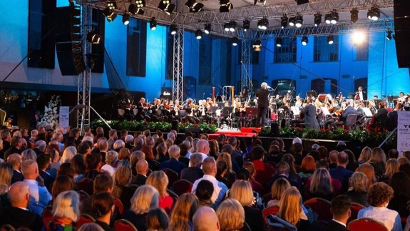 Začína sa festival Symfónia umenia, vystúpi na ňom aj R. Villazón