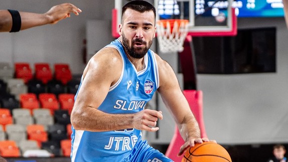 Basketbal: Slovan doma podľahol Prievidzi, tá sa posunula na druhé miesto