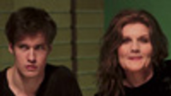 Aréna ponúka kontroverzný titul – hru Absolvent