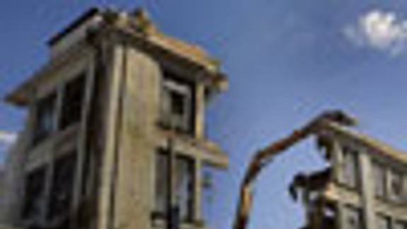 Za zbúranie lisovne stavebník pokutu nezaplatí