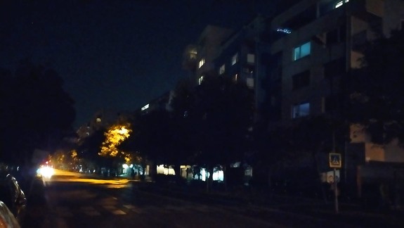 FOTO: Priechod na Tomášikovej, kde prišla o život 18-ročná študentka Linh, za tmy vôbec nevidno!