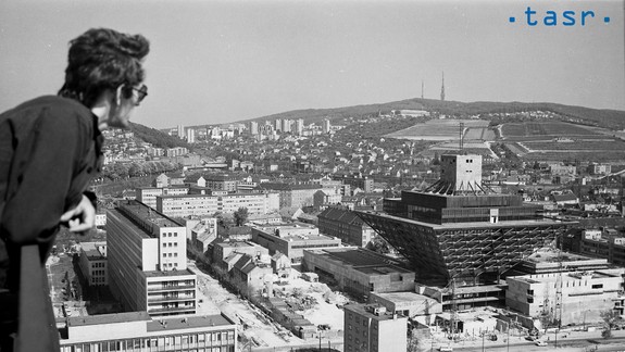 Porovnajte si výhľad na Bratislavu vtedy a dnes: Uhádnete, kde stál fotograf?