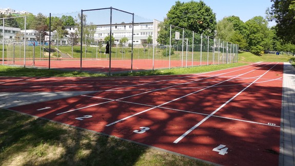 V Karlovej Vsi pribudla ďalšia kvalitná bežecká dráha