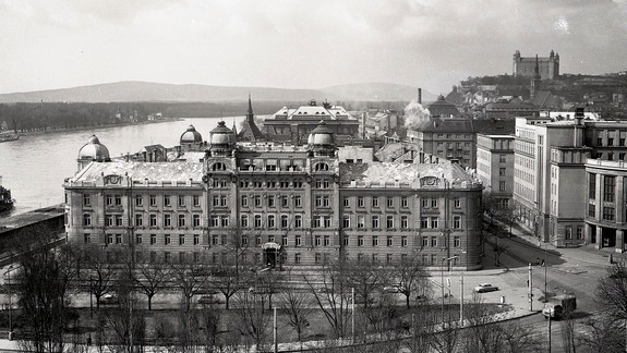 PREMENY BRATISLAVY Takto vyzeralo mesto pred výstavbou Mosta SNP