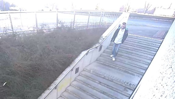 Muža, ktorý na ulici prepadával a okrádal seniorov, polícia chytila!