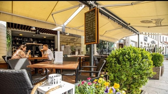 Niekedy sa udeje zázrak: Známy podnik na pokraji krachu po korone opäť funguje, pomohli aj Ukrajinci