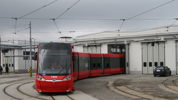 Pôjde raz električka až po automobilku v Devínskej?