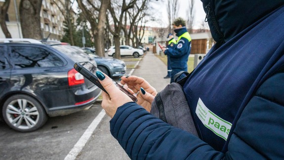 Parkovanie: Mesto plánuje rozšíriť PAAS o prvú zónu v Dúbravke až v roku 2024