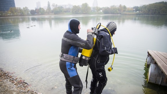 Trezor či  stoličky: Pri čistení Štrkoveckého jazera našli naozaj všeličo