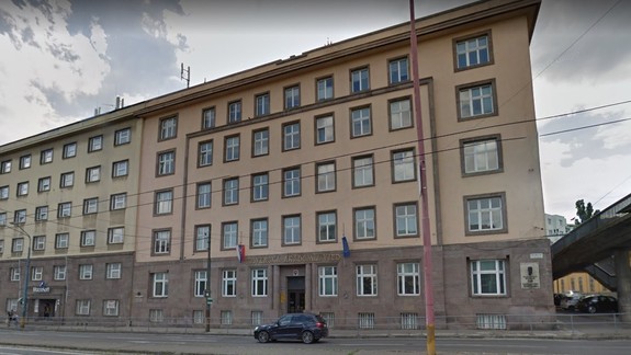 Mladí vedci idú opäť do škôl, pokračujú s projektom Roadshow