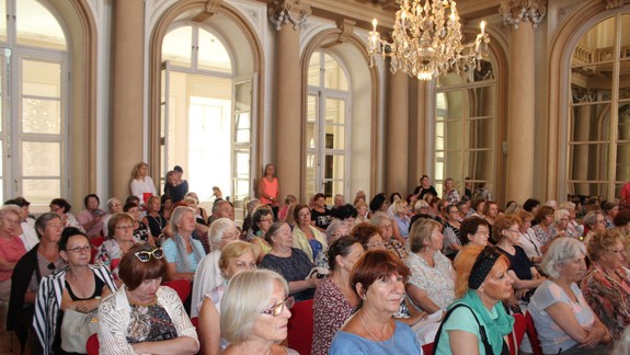 Univerzitu tretieho veku UK absolvovalo 364 študentov