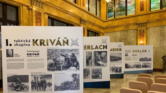 Sochár Alexander Vika: Vždy som chcel zobraziť človeka, nie politiku