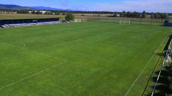 Zachránia ihrisko aj futbalový klub: Dlhoročný problém ihriska vo Vajnoroch sa zrejme vyrieši