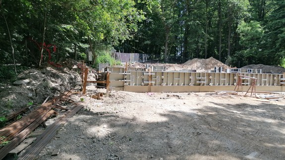 Na Kamzíku už rastie centrum ekovýchovy a lesnícke arborétum