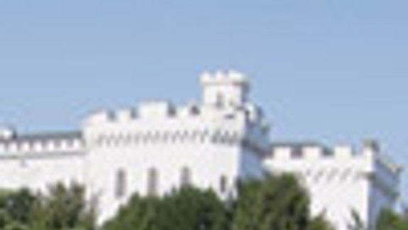 Z parku kaštieľa úradníci urobili fotoateliér