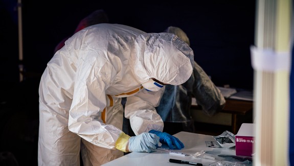 Devínska Nová Ves hľadá dobrovoľníkov na plánované celoplošné testovanie