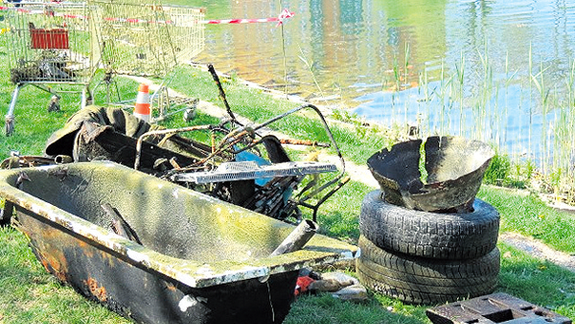 Petržalčania opäť vyčistili koryto aj okolie Chorvátskeho ramena