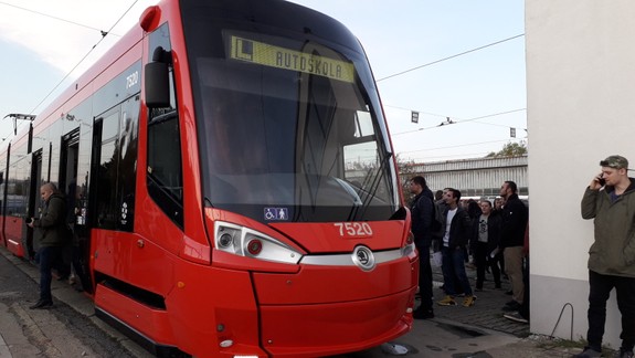 Nábor vodičov električiek: Na čo všetko nás lákali?