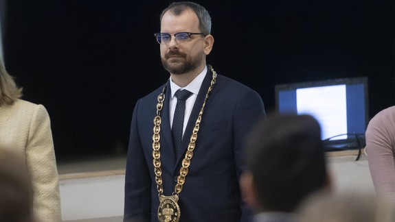 Vedenie Nového Mesta prevzal Matúš Čupka, sľub zložili aj poslanci