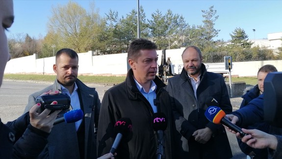 V Dúbravke i Vrakuni vybudujú nové moderné vlakové nástupištia