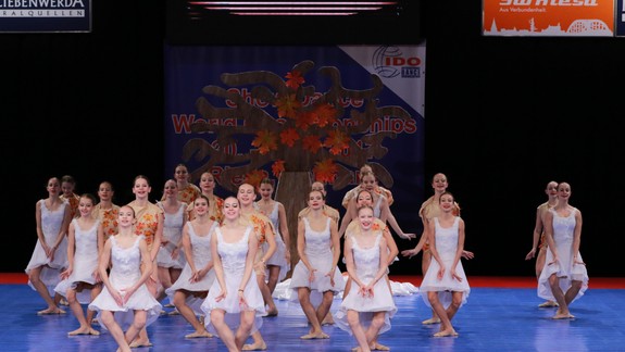 FOTO: Bratislavský tanečník sa stal v Nemecku majstrom sveta a juniorky z Juventy priviezli domov striebro